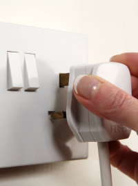  electrical socket installation costs